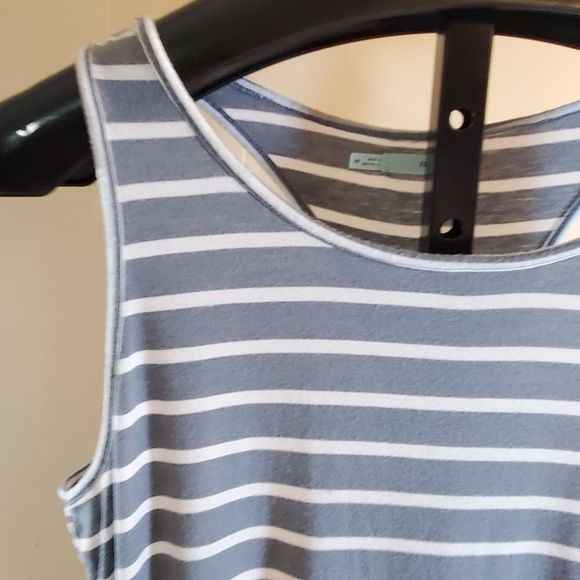 Maurices Slouch Fit Tank - Picture 2 of 8